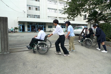 �u�����v����